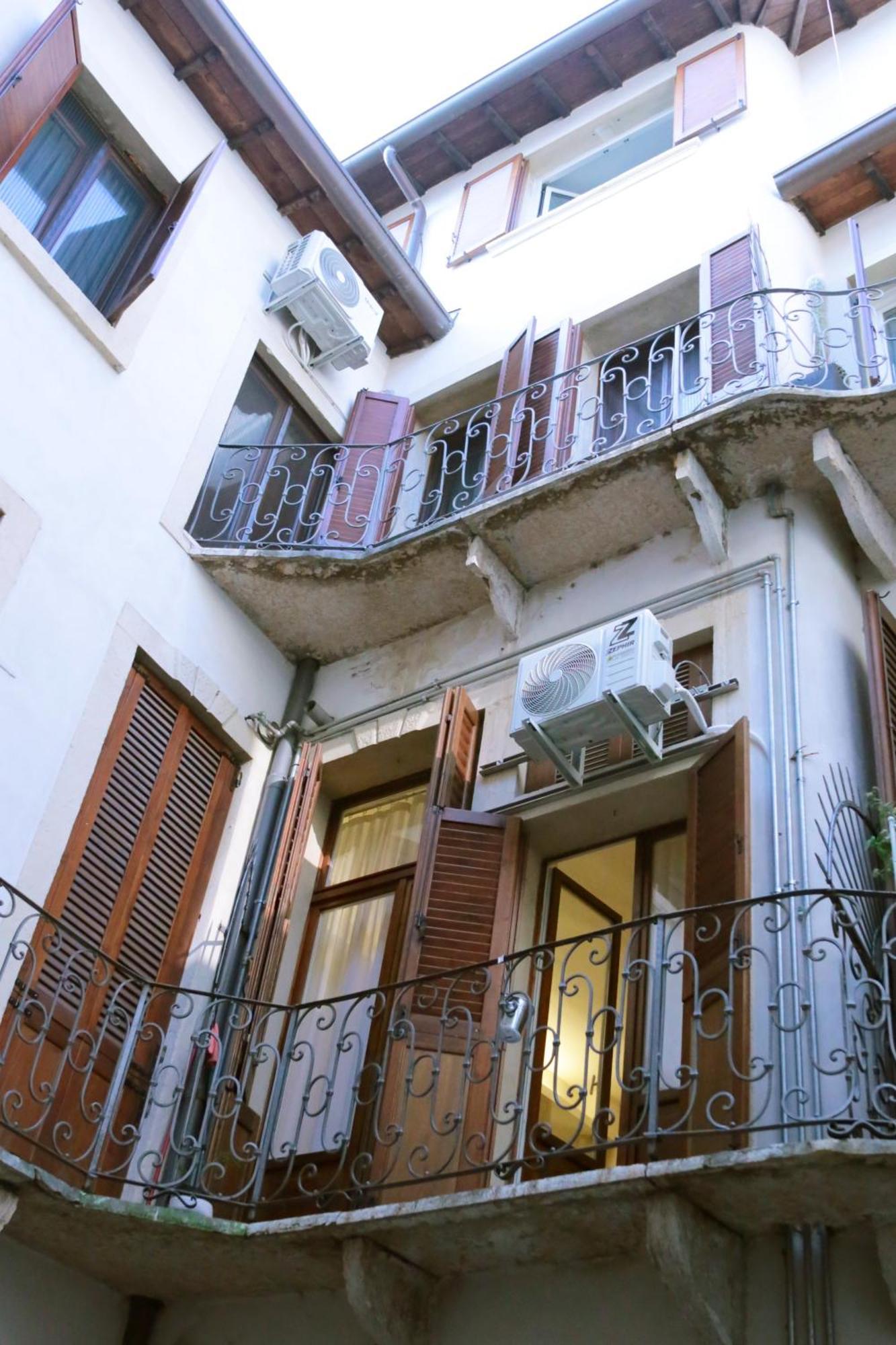 Dimora San Fermo 11 Apartman Verona Kültér fotó